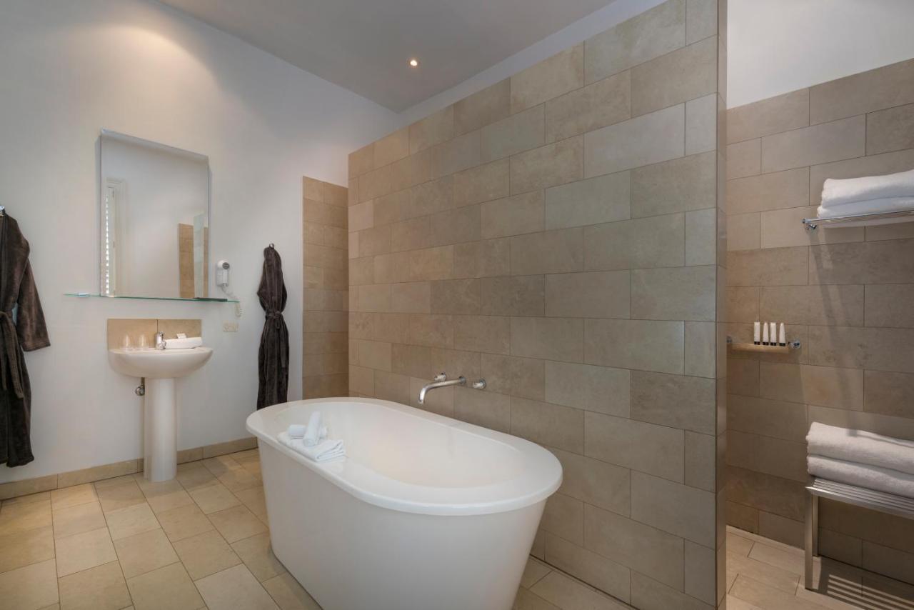 Frangos 4* Daylesford